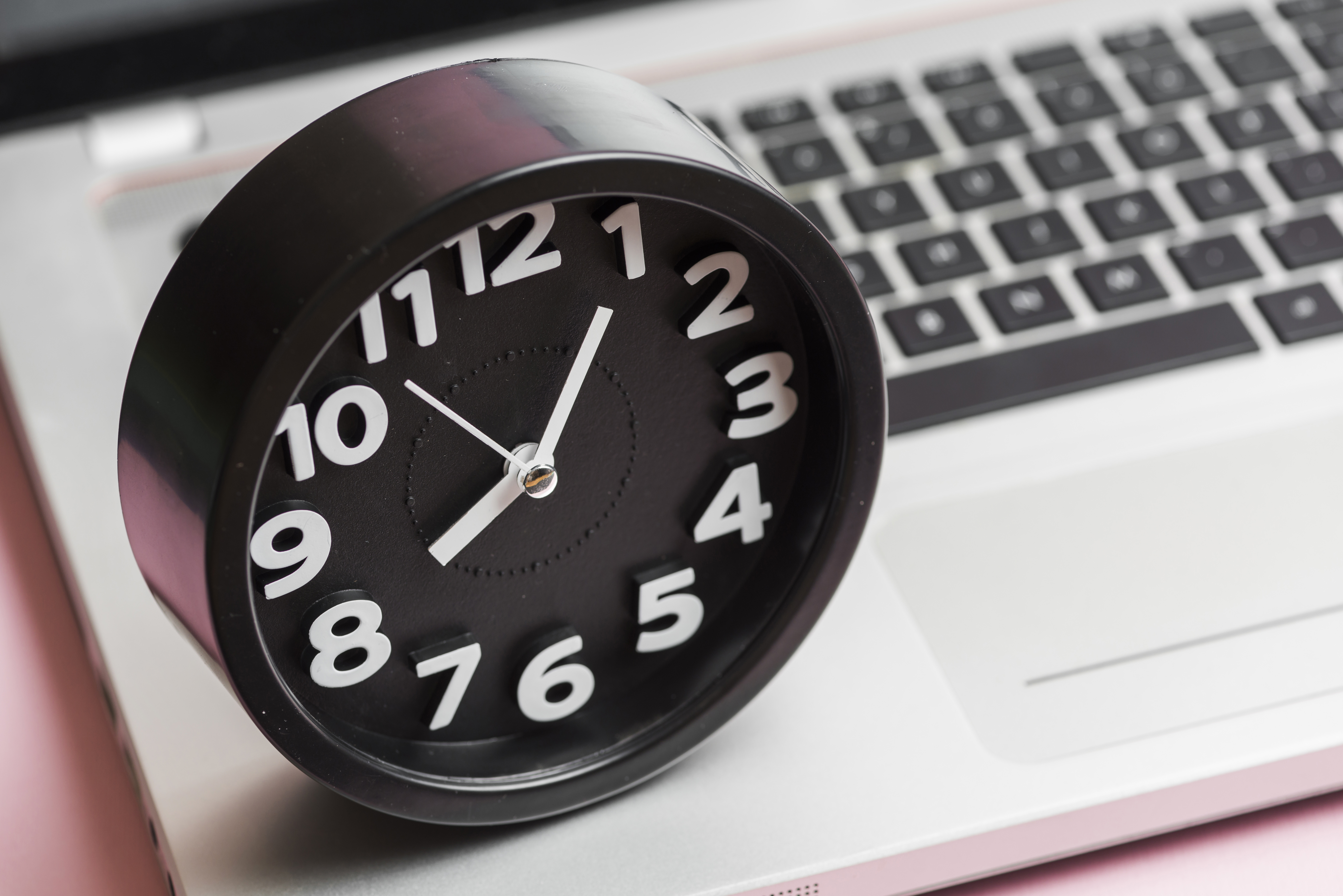 ¿Qué sucede si un empleado no ficha? Consecuencias de no realizar un registro horario.